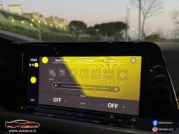 Volkswagen Golf 1.4 TSI eHYBRID DSG Style pieno