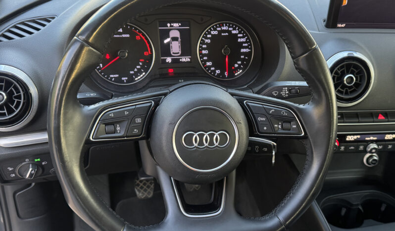 Audi A3 1.6 TDI 110cv S-Line pieno