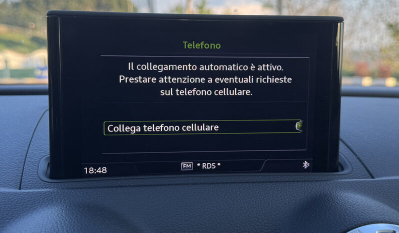 Audi A3 1.6 TDI 110cv S-Line pieno