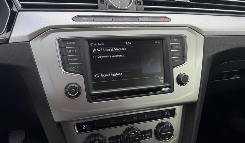 Volkswagen Passat Variant 2.0 TDI 150cv pieno