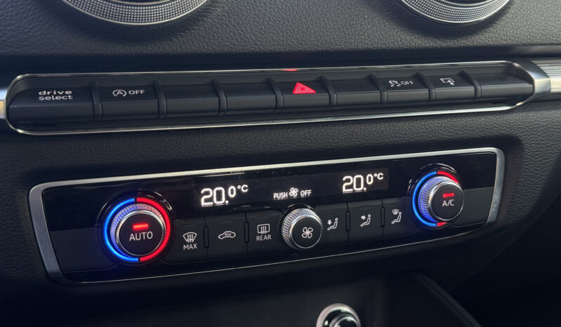 Audi A3 1.6 TDI 110cv S-Line pieno