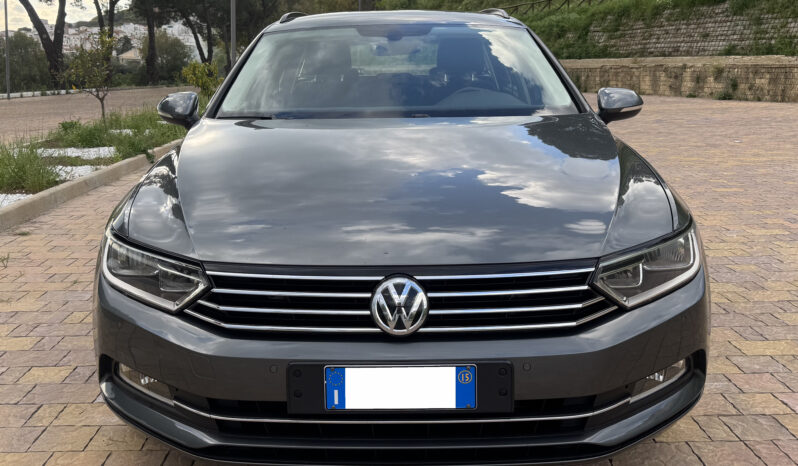 Volkswagen Passat Variant 2.0 TDI 150cv pieno