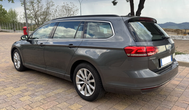 Volkswagen Passat Variant 2.0 TDI 150cv pieno