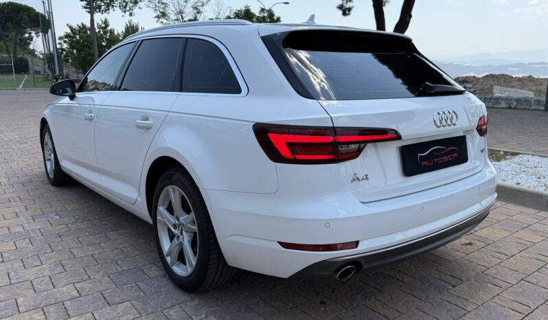 Audi A4 Avant 2.0 TDI 150cv S-tronic pieno